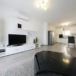 Apartment Carmen Deluxe *